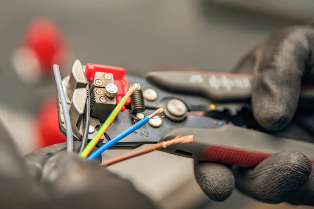 Best Local Electrician Companies  in Brent, FL